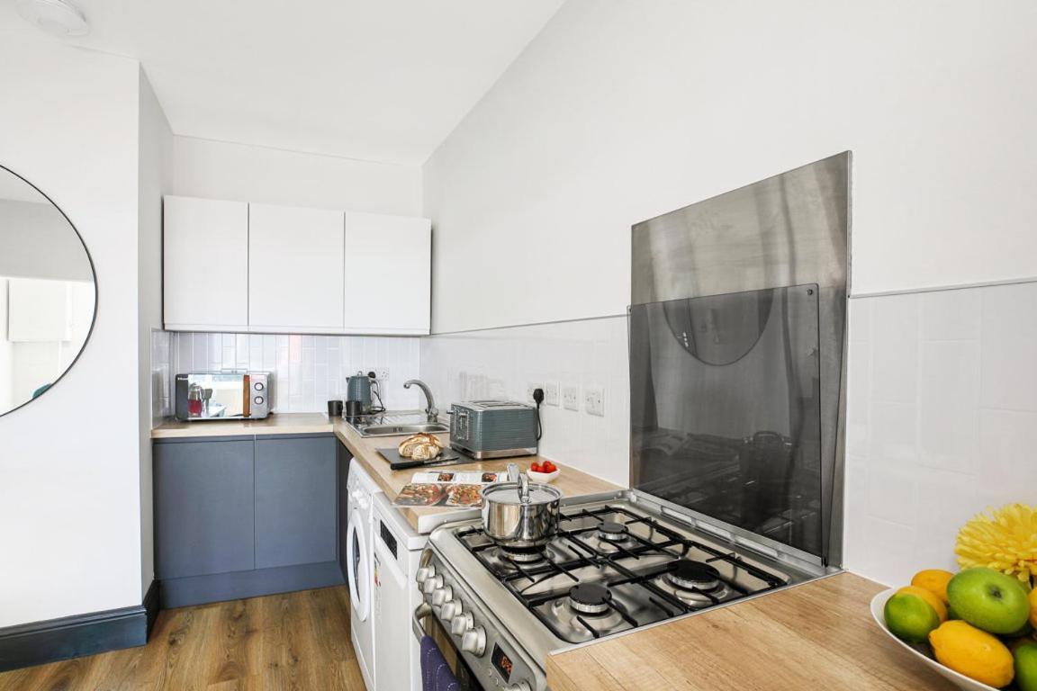 Tyme Suites On Kingsway 克利索普斯 外观 照片
