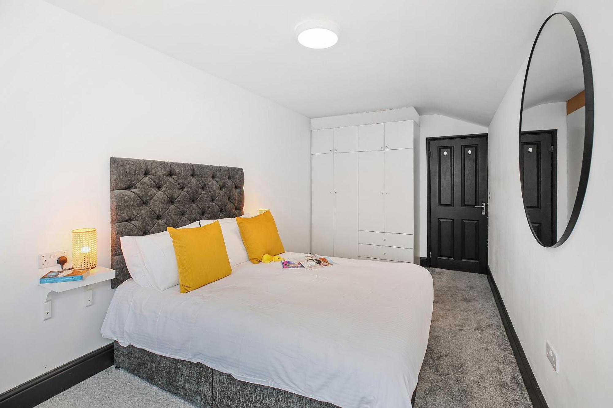 Tyme Suites On Kingsway 克利索普斯 外观 照片